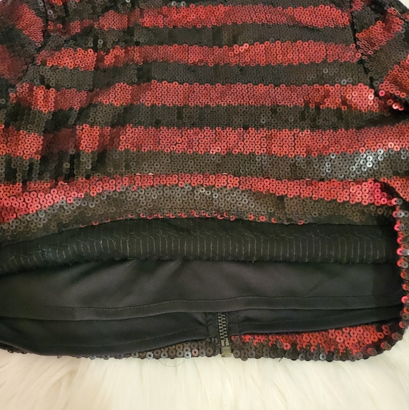 Zara Sequined Crop Top - Picture 8 of 9